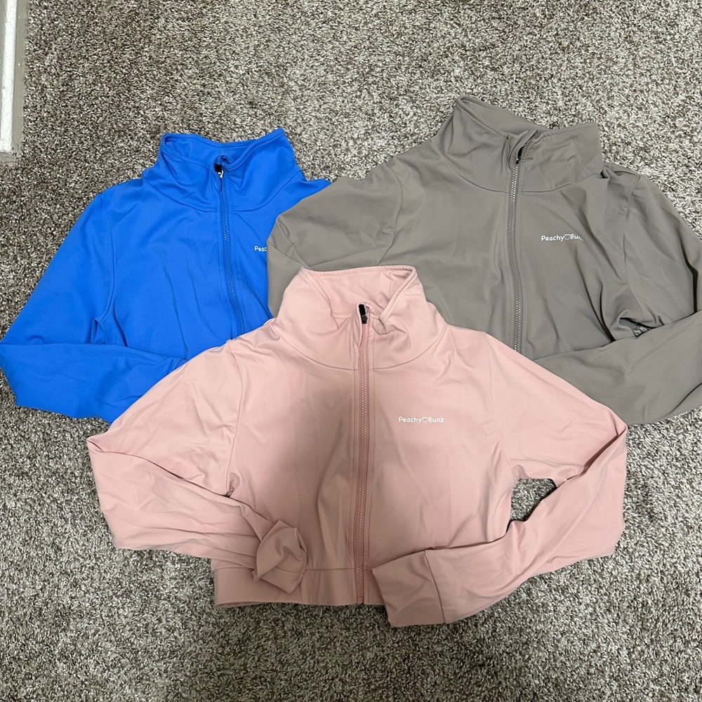 Cropped Active Jacket Set - Blue, Pink, Gray
